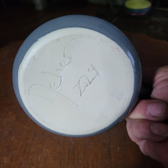 Pair of Artisan Ceramic Coffee Mugs in Gray tones~ Beautiful and large 14 oz - Picture 4 of 8